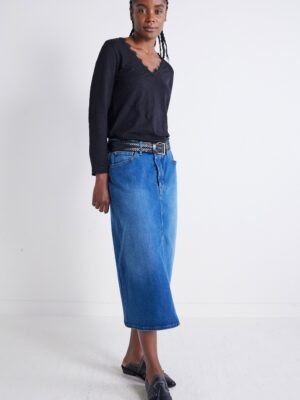 The 90's Denim Midi Skirt