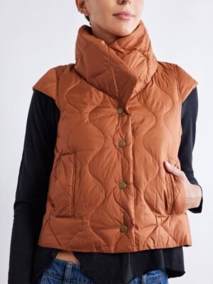 summitvest-rust-8_1c664501-025a-4f4b-bdd5-99c4c464bfbf.jpg