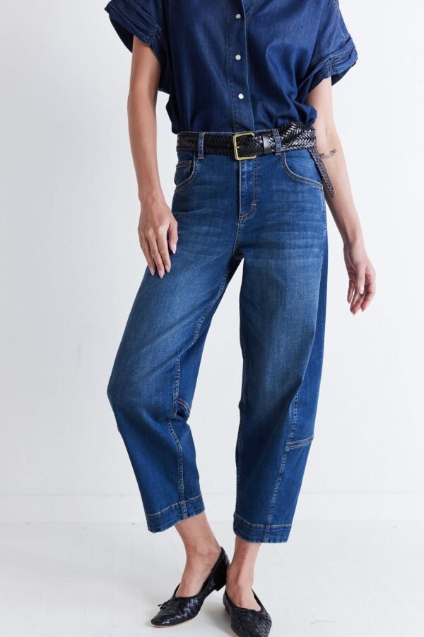 The Ultimate Barrel Leg Jeans 2.0